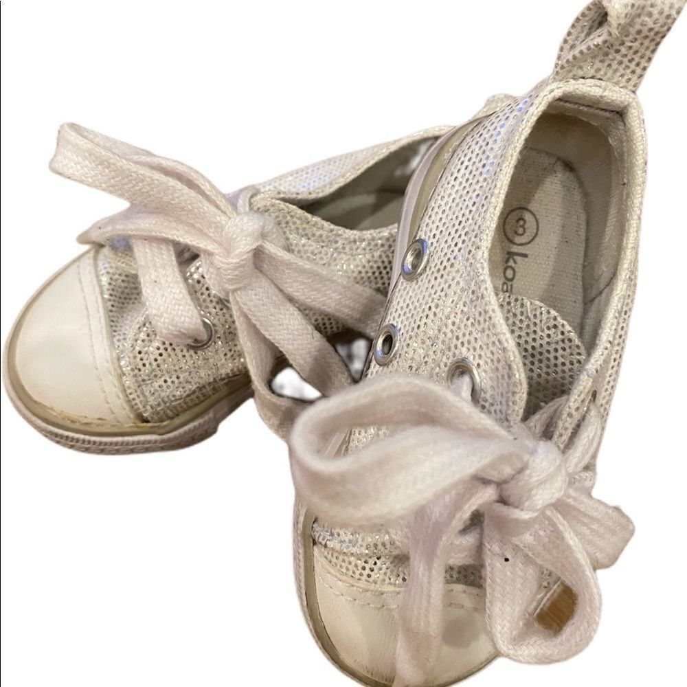 Koala Kids Toddler white sparkly tennis shoe sneaker